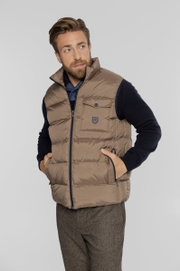 Beżowy pikowany męski bezrękawnik