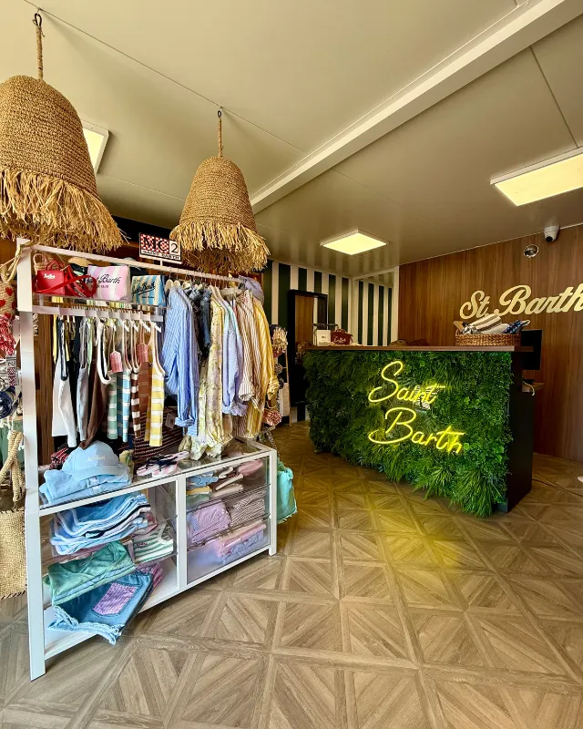 Fashionstreetmikolajki butik MC2 Saint Barth